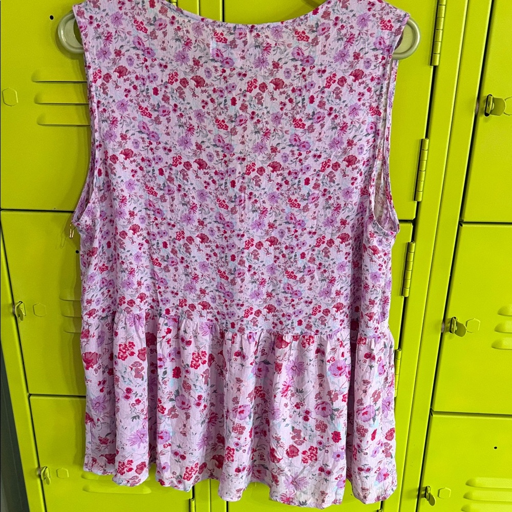 Vintage Havana Lilac Floral Lace-Trim V-Neck Camisole Top - Picture 3 of 4